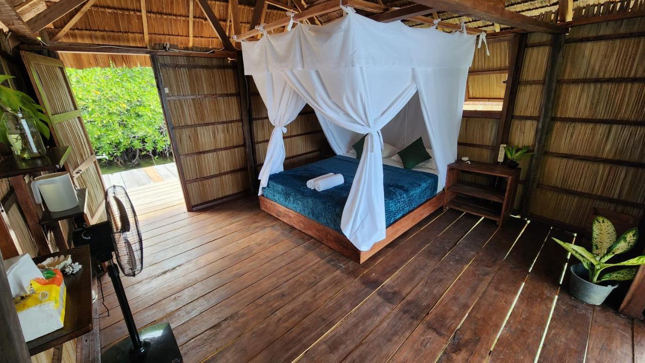 Mansuar Raja Ampat Bungalows Kri 외부 사진
